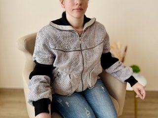 Eroottinen videokeskustelu StefanieZweig