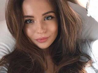 Eroottinen videokeskustelu Stesnyashka0