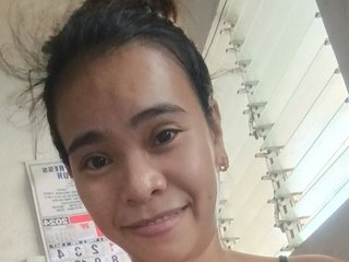 Eroottinen videokeskustelu SubmissiveHoneyJean