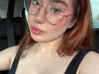 Eroottinen videokeskustelu SueWalker