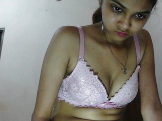 Eroottinen videokeskustelu cute_Pihu