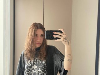 Eroottinen videokeskustelu Sun-and-Luna