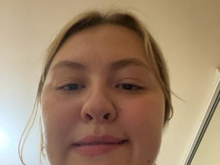 Eroottinen videokeskustelu SunshineEmma