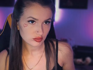 Eroottinen videokeskustelu -RED_HAT-