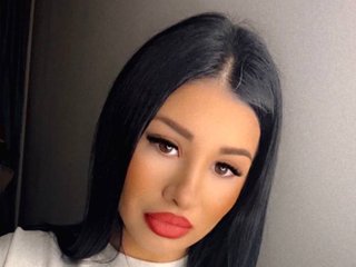 Eroottinen videokeskustelu SweeetGia