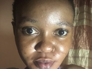 Eroottinen videokeskustelu Sweet-Iddah