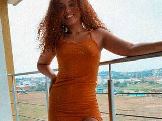 Eroottinen videokeskustelu sweet-kariii