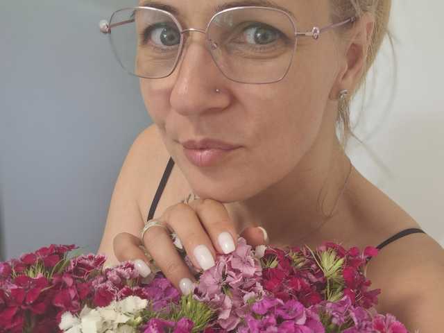 Kuva profiilista Sweetaniaa