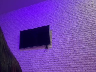 Eroottinen videokeskustelu na_prisedala