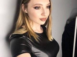 Eroottinen videokeskustelu sweetkisa