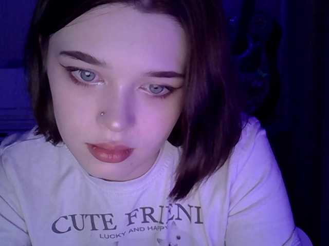 Lähettää kuvakaappauksia SweetKitten17