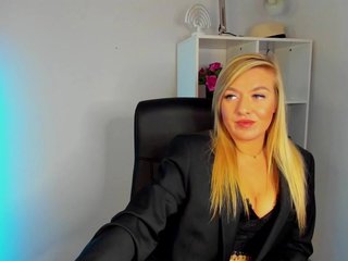 Eroottinen videokeskustelu SweetLaura20