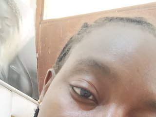 Eroottinen videokeskustelu Sweetlauraz1