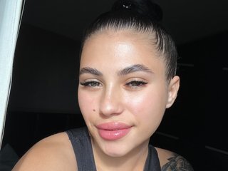 Eroottinen videokeskustelu SweetLya09