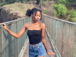 Eroottinen videokeskustelu Sweetmary-5