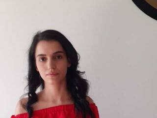 Eroottinen videokeskustelu SweetMelody20