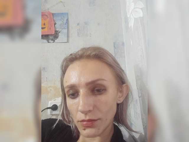 Kuvat Sweetnsexy @remain to cum in face