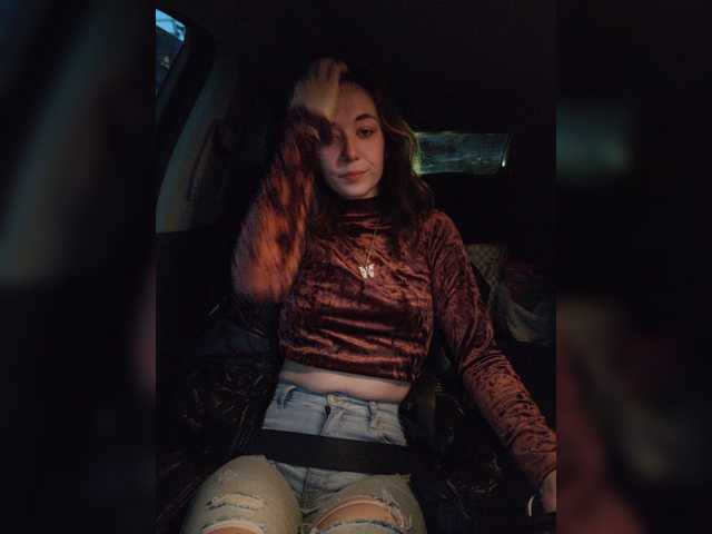 Kuvat Sweetrubyrose Hi im ruby! Its my first day im super nervous. Suppiry me by tipping and i Will flash 500 we have 13 and 487 until goal. Vibrate me my lush is in!