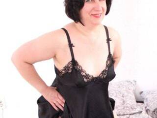 Eroottinen videokeskustelu SweetSuzzzy