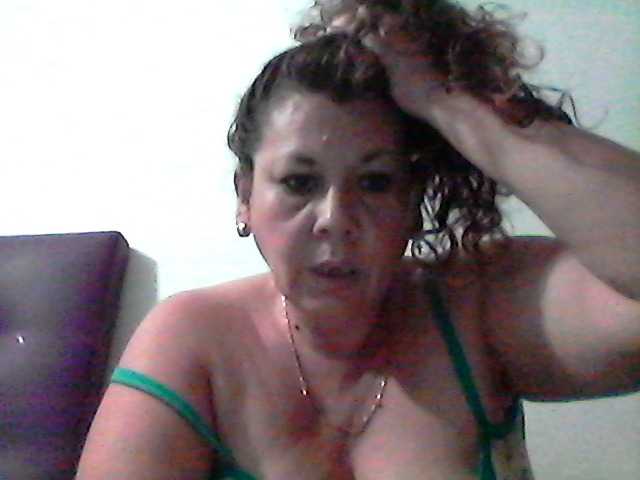 Lähettää kuvakaappauksia SylviaFerrer