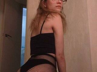 Eroottinen videokeskustelu Yujochan