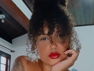 Eroottinen videokeskustelu Tamiie