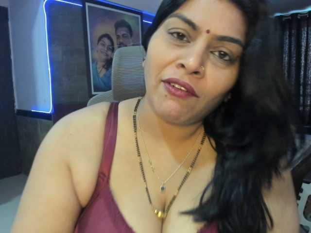 Kuvat tarivishu23 #bigboobs #bigass #indian #couple #bbw