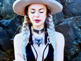 Eroottinen videokeskustelu Tatiana71