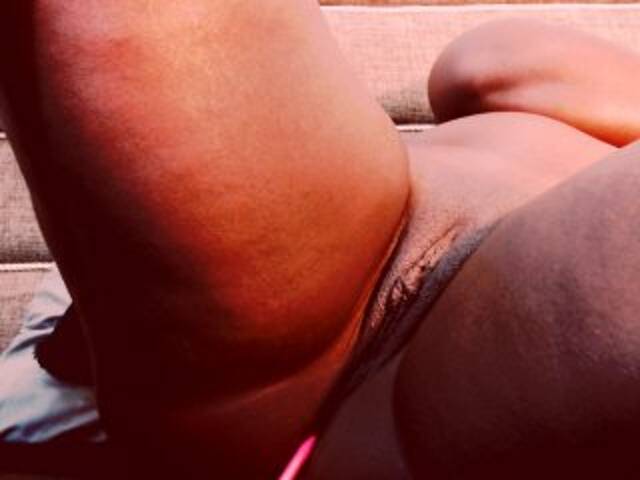 Lähettää kuvakaappauksia TaylorEbony