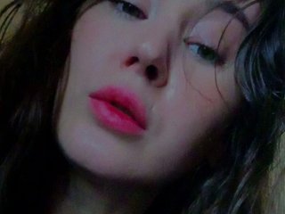 Eroottinen videokeskustelu TemptingFable