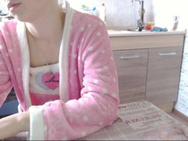 Lähettää kuvakaappauksia PlayGirlKiss