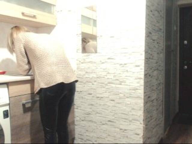 Lähettää kuvakaappauksia PlayGirlKiss