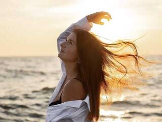 Eroottinen videokeskustelu Tendermermaid