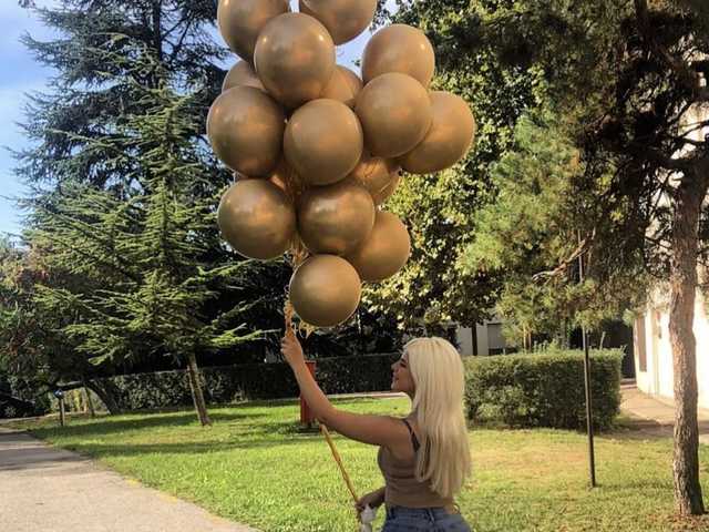 Kuva profiilista teressaa