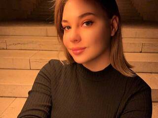 Eroottinen videokeskustelu tessarise