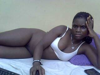 Eroottinen videokeskustelu Thesauce