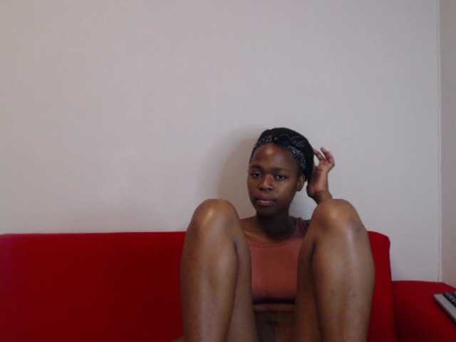 Lähettää kuvakaappauksia ThickAss1999