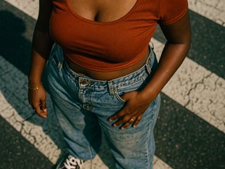 Eroottinen videokeskustelu Thicky-bae