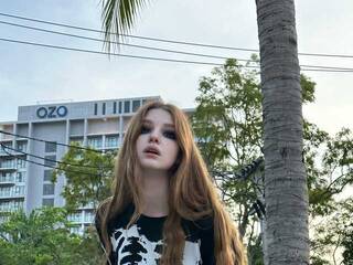 Eroottinen videokeskustelu ThreeHannahhh