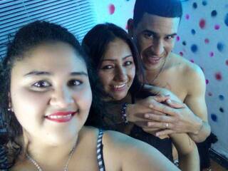 Eroottinen videokeskustelu Threesomeweb1