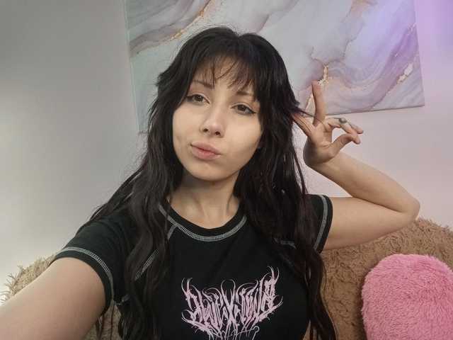 Kuva profiilista Tinablackkk