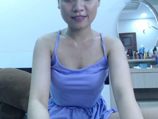 Kuvat TinaCrazy 77tk 1 glass water on.33tk sexy dance ,22tk pm 77tk 1 glass beer .33tk sexy dance .22tk pm .if u like u tip .thanks everybodys,make my day surprise with 3333tk