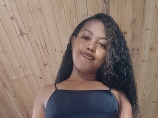 Eroottinen videokeskustelu Tinah2