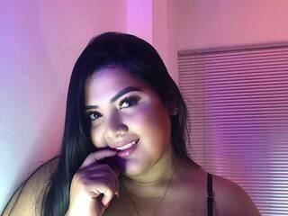 Eroottinen videokeskustelu TINAHILLS