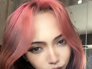 Eroottinen videokeskustelu TinyIvanka