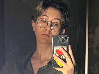 Eroottinen videokeskustelu Tishka-1