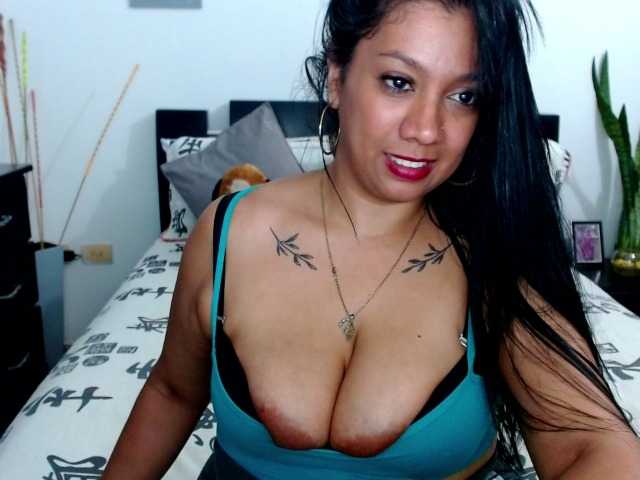 Kuvat titsbiglovers Hello guys let's have fun .. Show cum for 599 tokens
