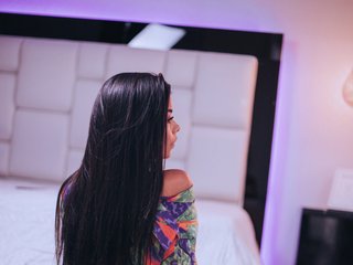 Eroottinen videokeskustelu Torylove4