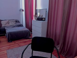 Eroottinen videokeskustelu ToxicBlonde