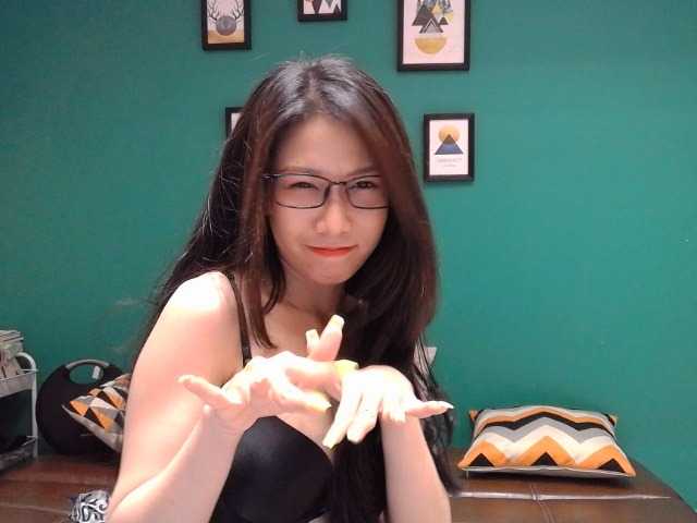 Kuvat yummytracy welcome to my room. im new girl!!! come enjoy to me and suport to me!!! tell me know what do u want ?